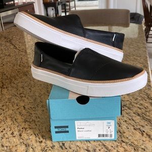 Brand New In Box! Toms Women’s Parker Slip-Ons size 7, black leather